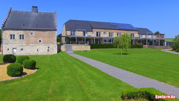 Château de Crawhez gîte pour 29 personnes -...