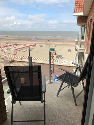 Nieuwe appartementen op zeedijk - 4 of 6 personen.